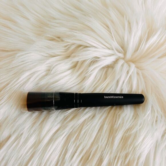 NWT Bare Minerals Perfect Face Luxe Performance Foundation Brush! - Picture 3 of 6